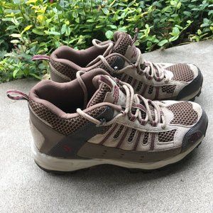 North Face Hiking Boot (Size: 7)